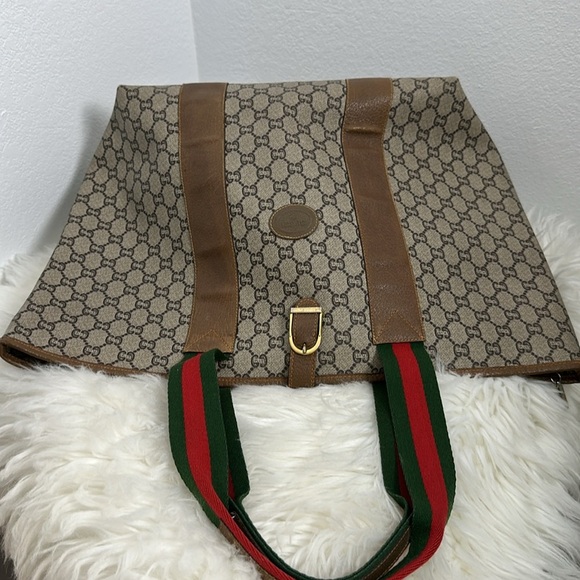 💯 Authentic Gucci Plus Vintage Monogram Tote with Cherryline 🍀 - Picture 3 of 15